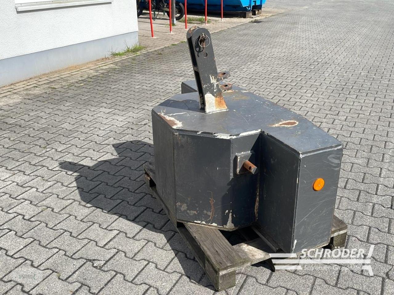 Frontgewicht des Typs Sonstige BUSCHMANN - 1000 KG, Gebrauchtmaschine in Wildeshausen (Bild 4)