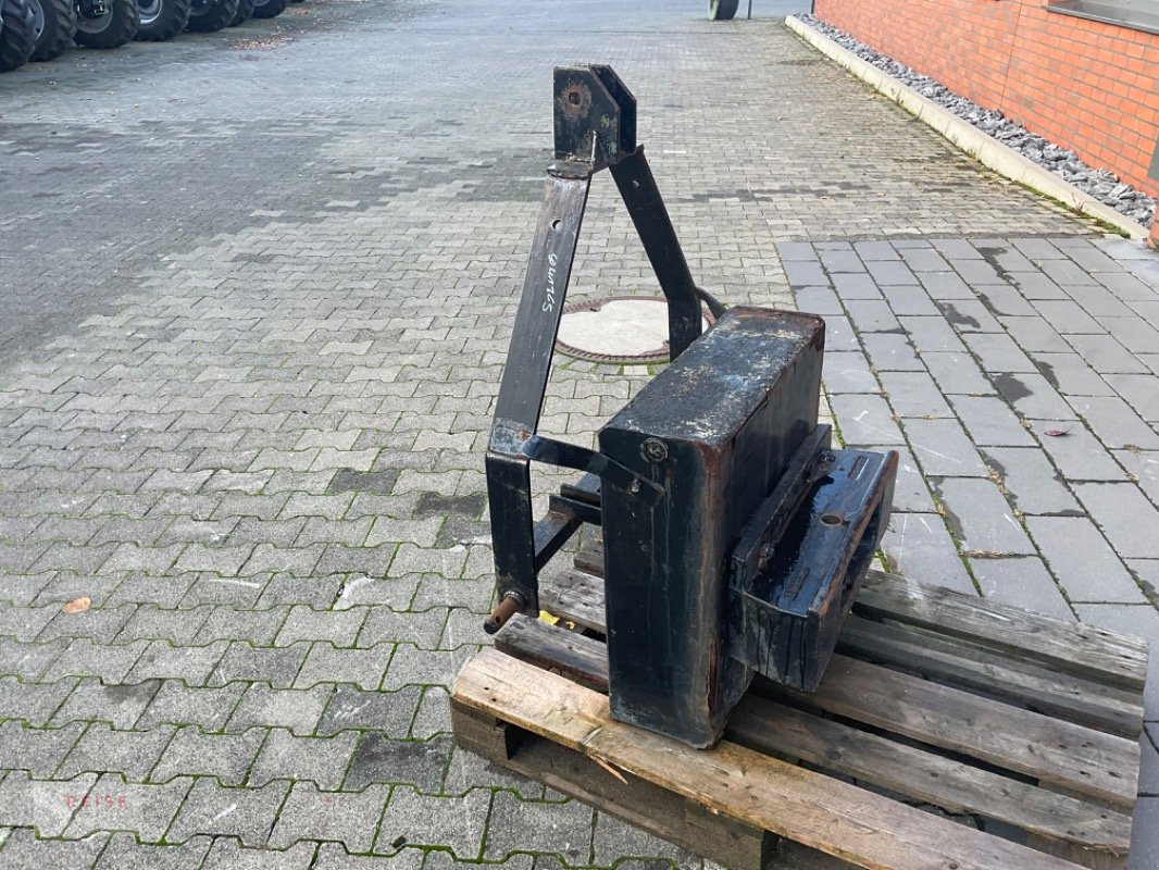 Frontgewicht des Typs Sonstige Gewicht 200 KG, Gebrauchtmaschine in Lippetal / Herzfeld (Bild 1)