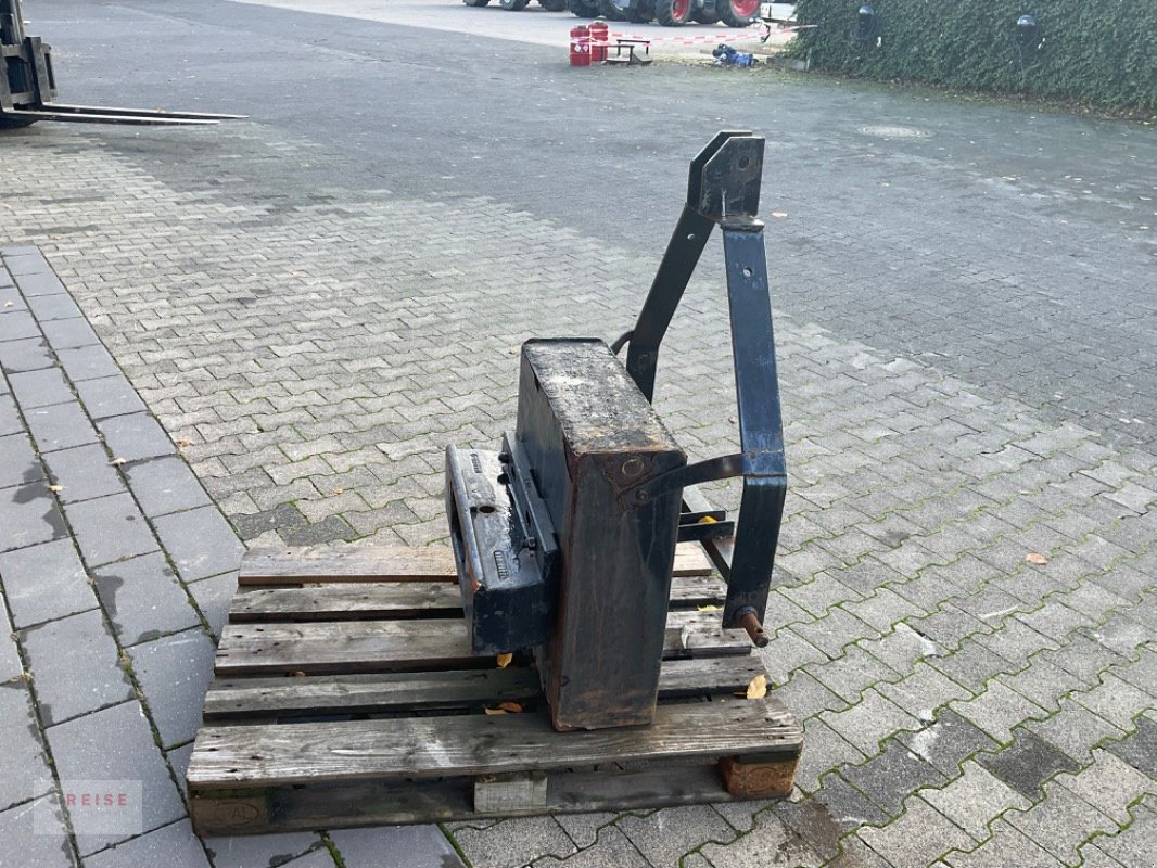 Frontgewicht des Typs Sonstige Gewicht 200 KG, Gebrauchtmaschine in Lippetal / Herzfeld (Bild 3)