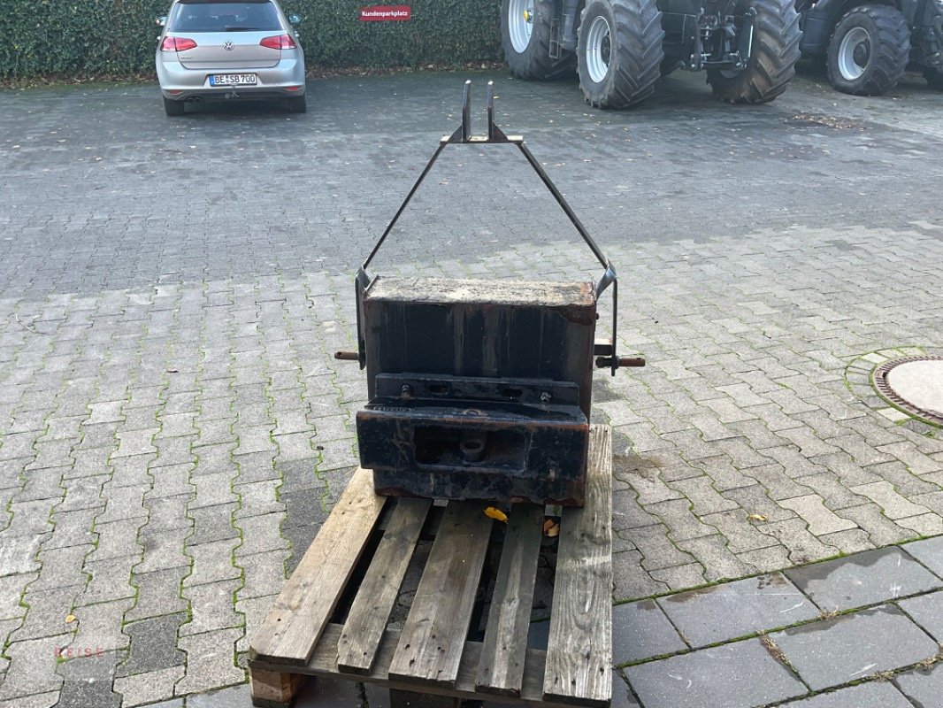 Frontgewicht van het type Sonstige Gewicht 200 KG, Gebrauchtmaschine in Lippetal / Herzfeld (Foto 4)