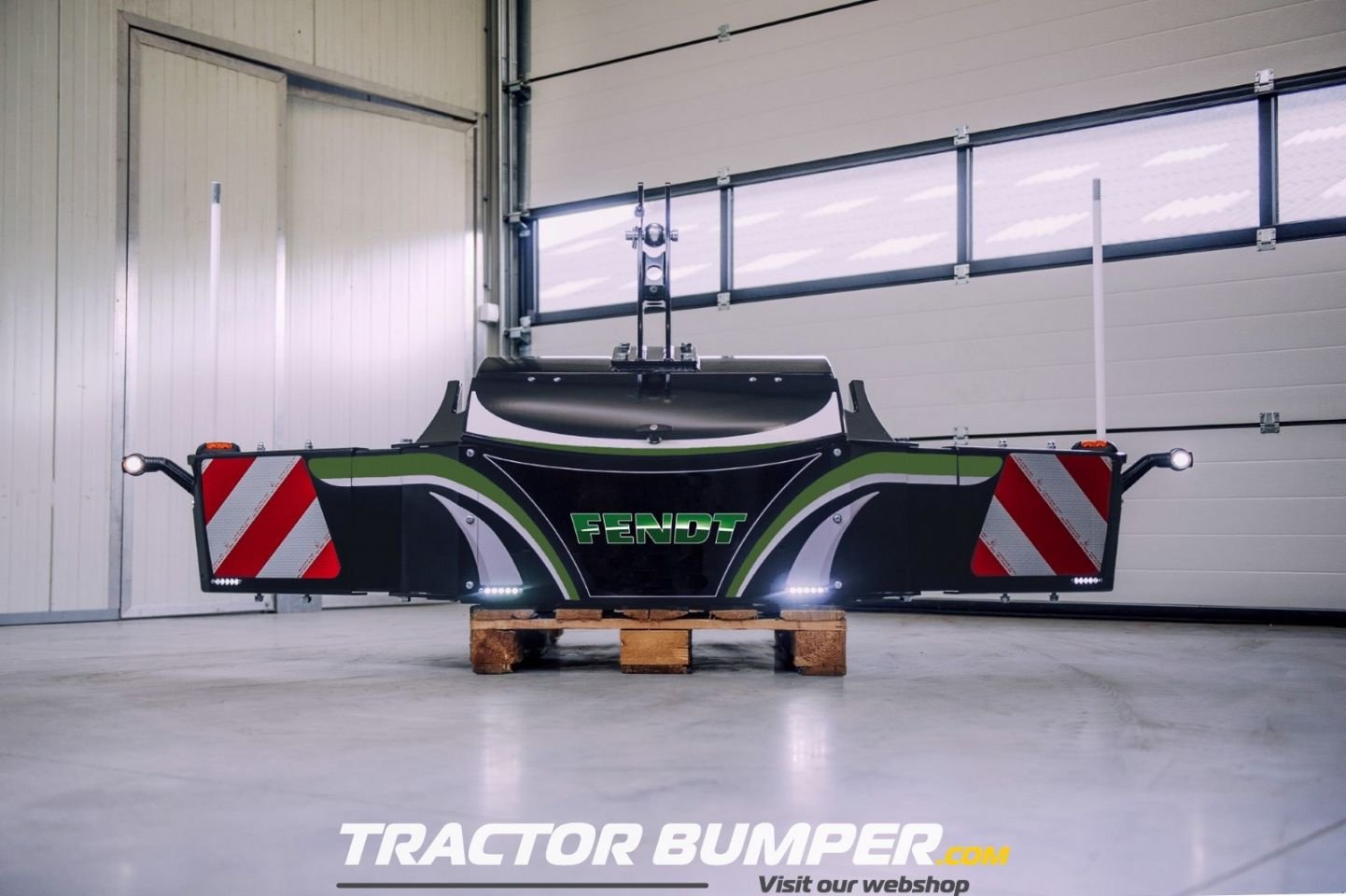 Frontgewicht Türe ait Sonstige TractorBumper Fendt TractorBumper Fendt Agribumper / TractorBumper, Neumaschine içinde Alphen (resim 2)