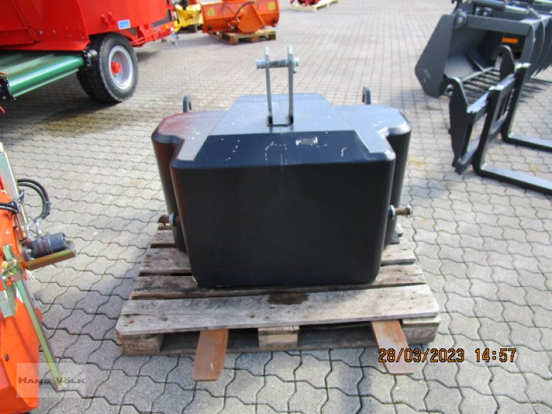 Frontgewicht typu Suer 700 kg, Neumaschine w Soyen (Zdjęcie 3)