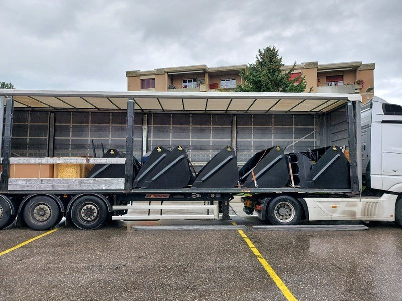 Fronthydraulik & Zapfwelle van het type Sonstige Toute la gamme Riman pour la Suisse Romande, Gebrauchtmaschine in Domdidier (Foto 9)