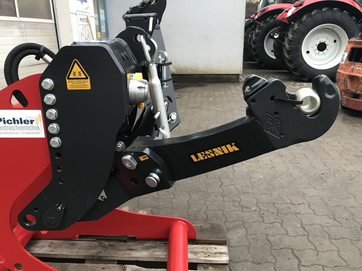 Fronthydraulik du type Lesnik SHL S17 Universal, Neumaschine en Kirchschlag (Photo 8)