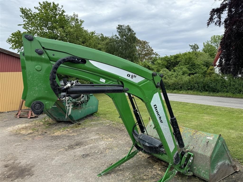 Frontlader del tipo Alö Quicke Ålø Q8 frontlæsser fra 10 mdr 2023 med euro skifte. Der medfølger vanger fra 2013, incl hydraulik ventil og tilslutning samt el joystick passende til John Deere 7 serie, Gebrauchtmaschine en Bredebro (Imagen 2)