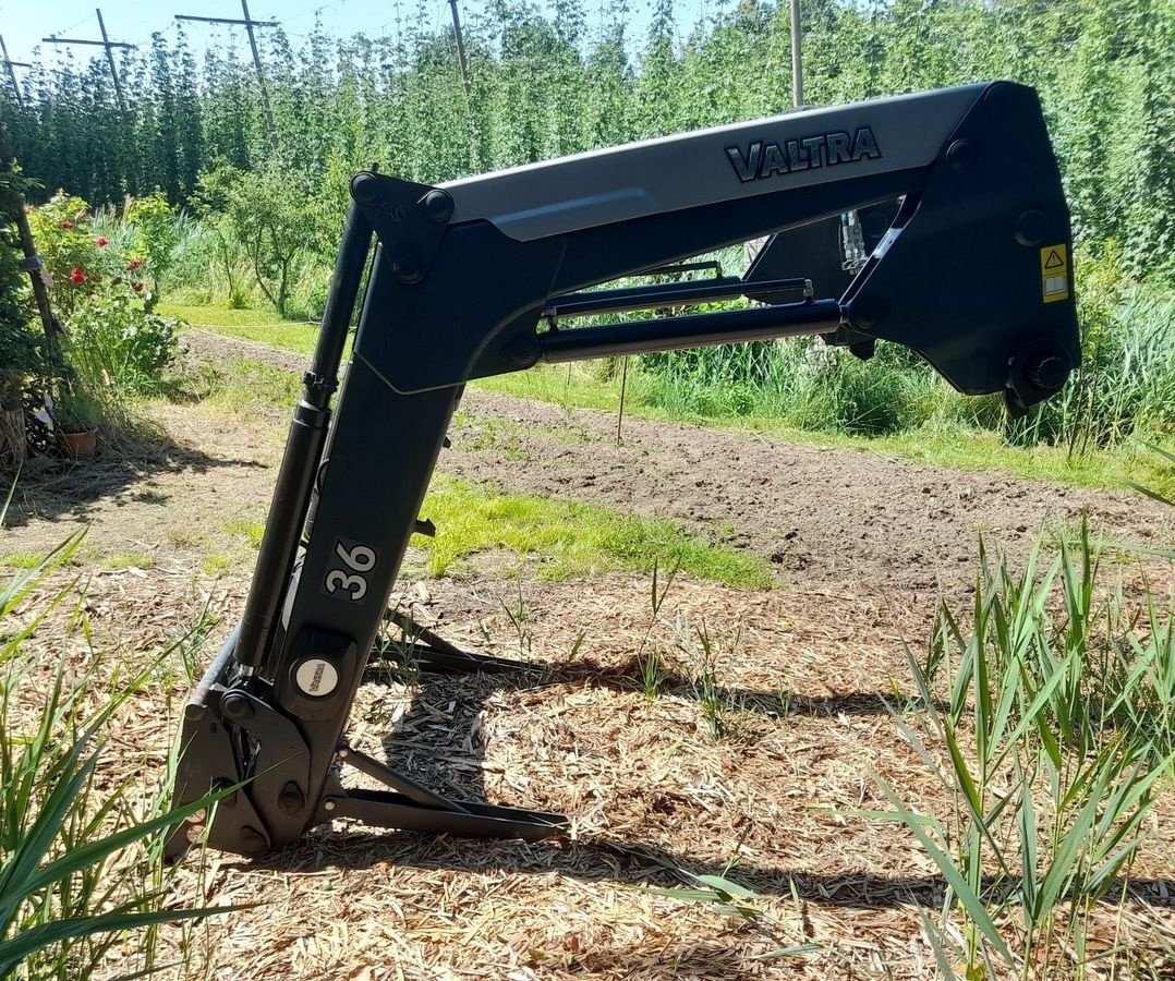 Frontlader del tipo Alö Quicke Valtra 35 EURO 3RD ESD, Gebrauchtmaschine en Ebensee (Imagen 2)