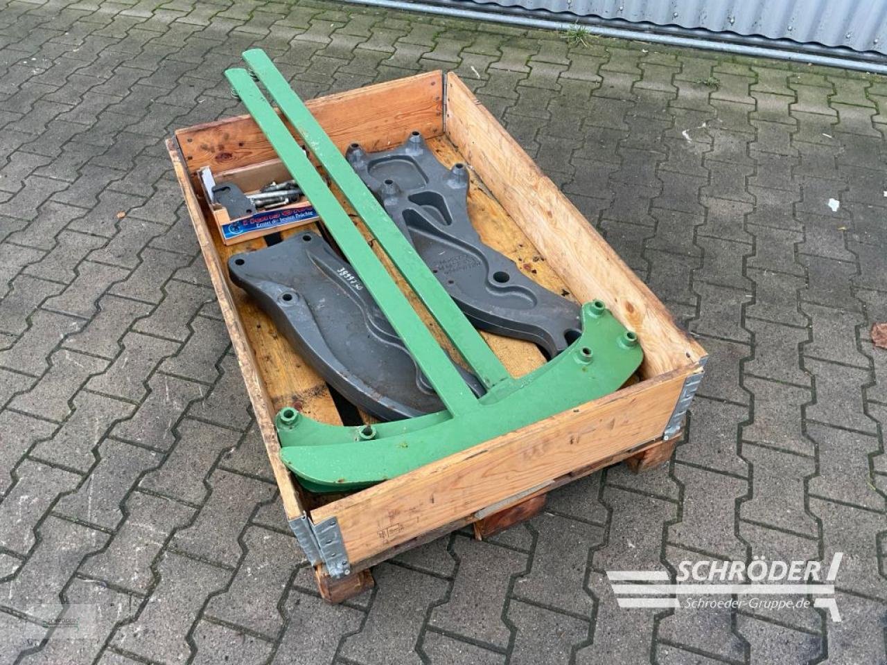 Frontlader du type Fendt ANBAUTEILE, Gebrauchtmaschine en Wildeshausen (Photo 1)