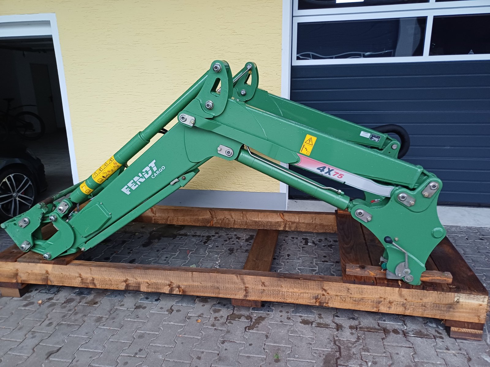 Frontlader typu Fendt Cargo 4 x 75, Gebrauchtmaschine w Tirschenreuth (Zdjęcie 2)