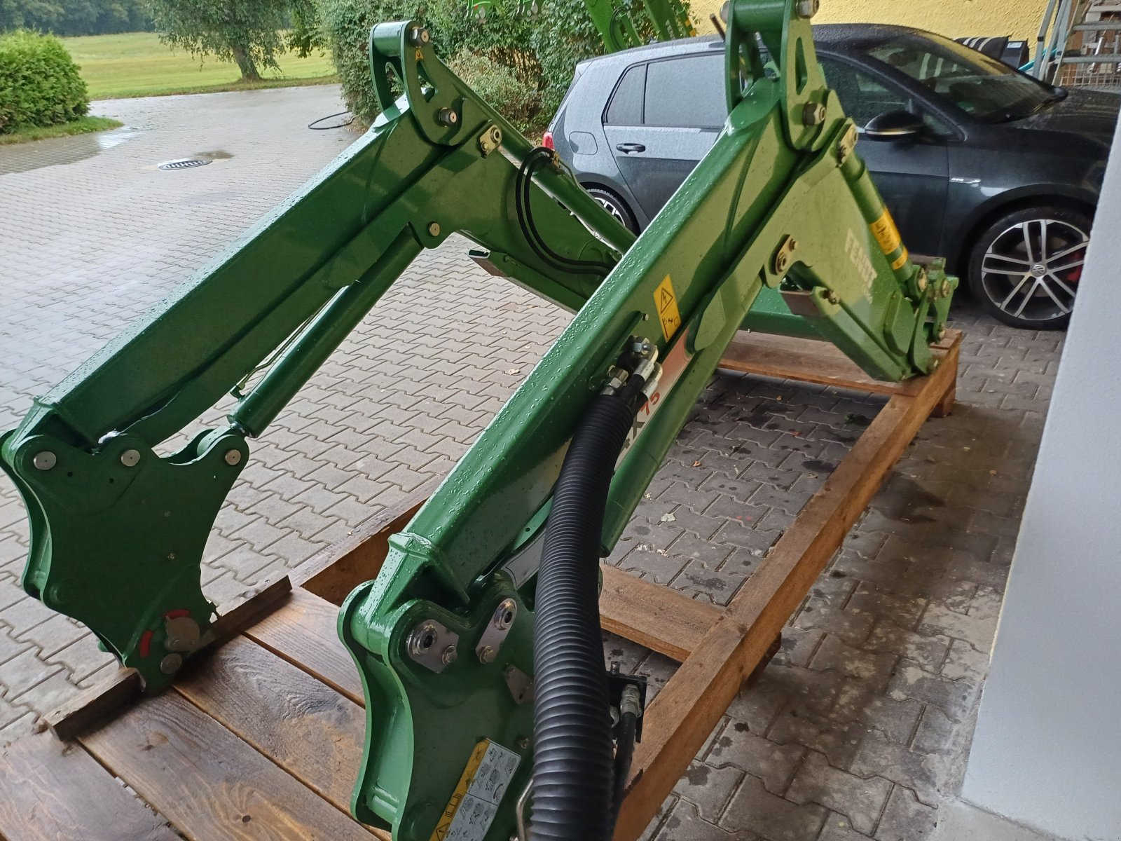 Frontlader van het type Fendt Cargo 4 x 75, Gebrauchtmaschine in Tirschenreuth (Foto 5)