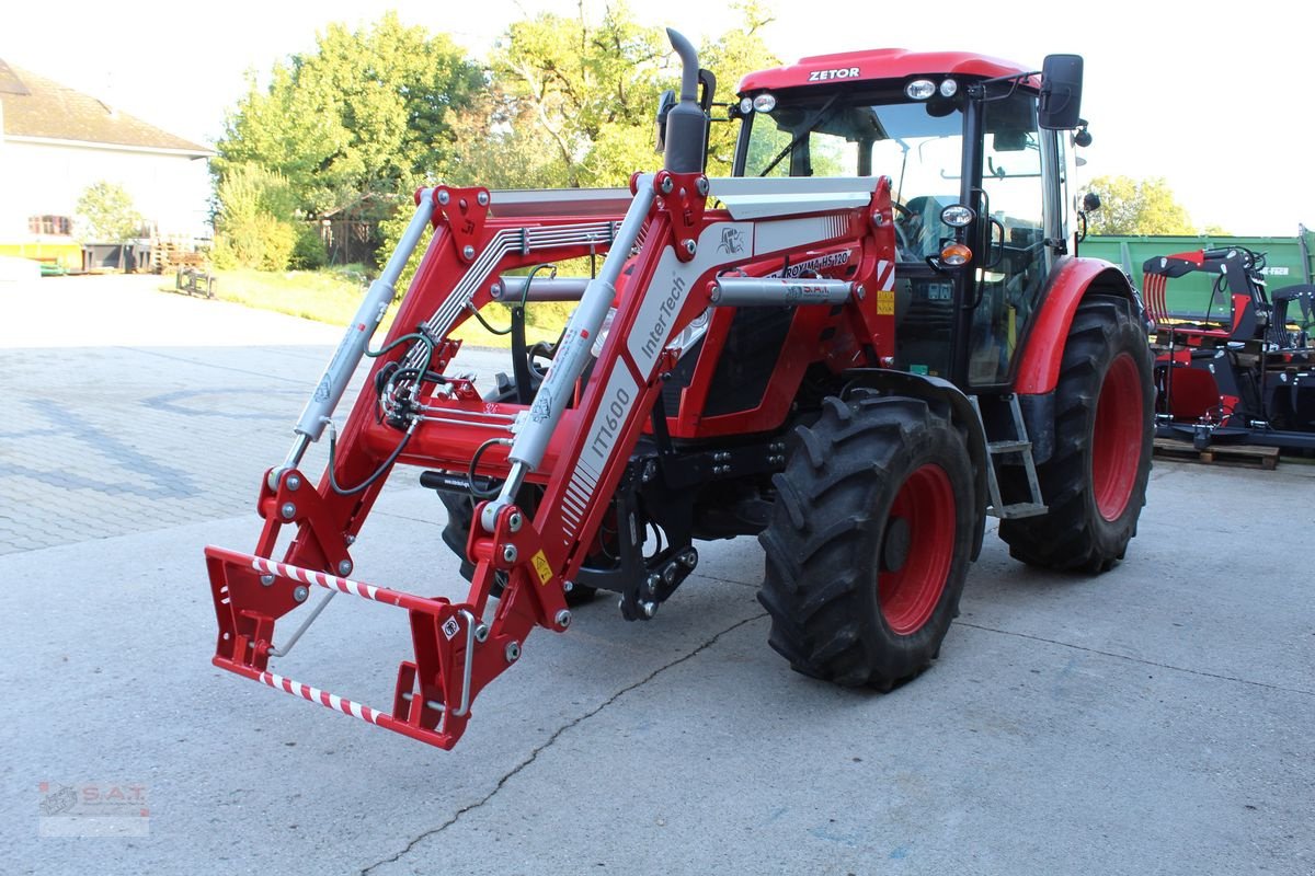 Frontlader van het type InterTech Frontlader IT 1600 inkl. Konsole, Neumaschine in Eberschwang (Foto 4)