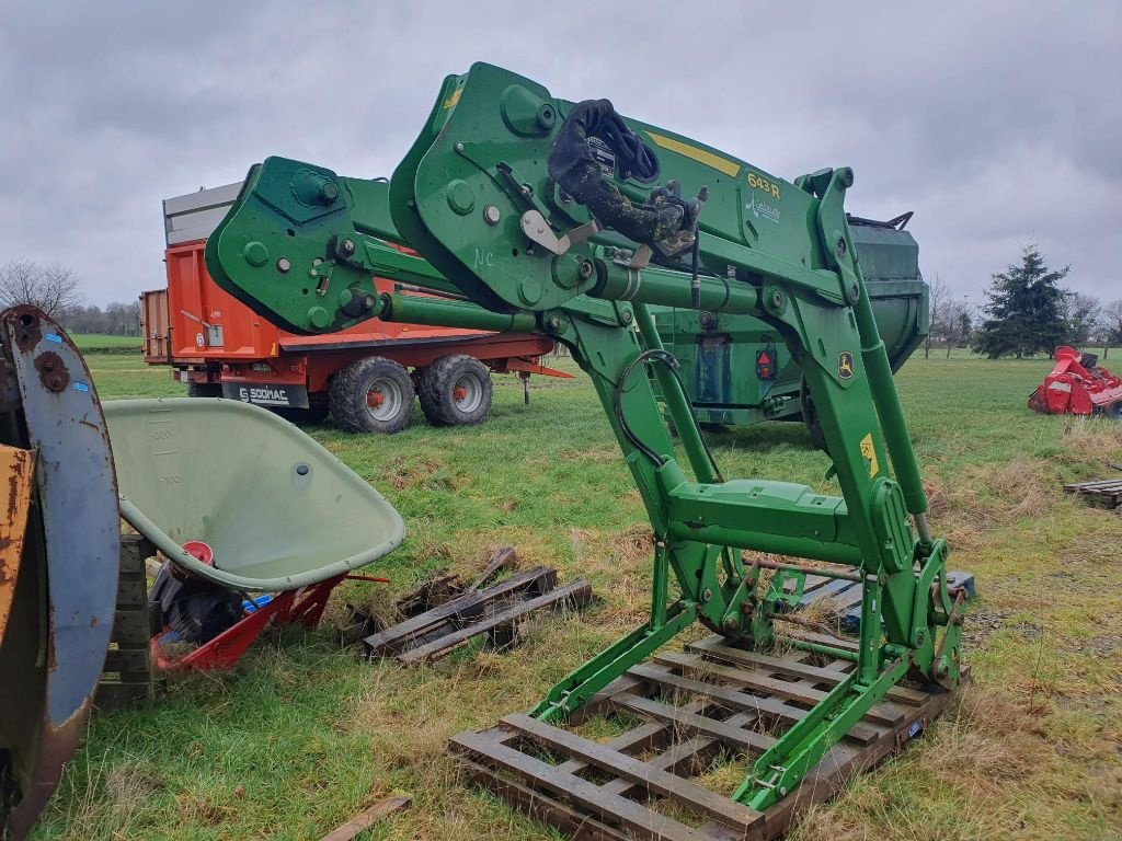 Frontlader του τύπου John Deere 643R, Gebrauchtmaschine σε DOMFRONT (Φωτογραφία 3)