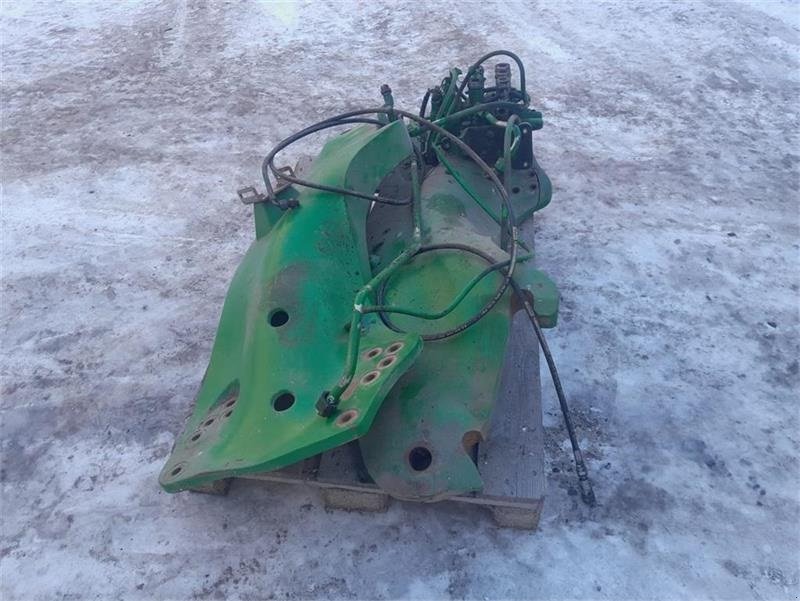 Frontlader Türe ait John Deere 7020 og 7030 serie Originale frontlæsserbeslag m u, Gebrauchtmaschine içinde Randers SV (resim 2)