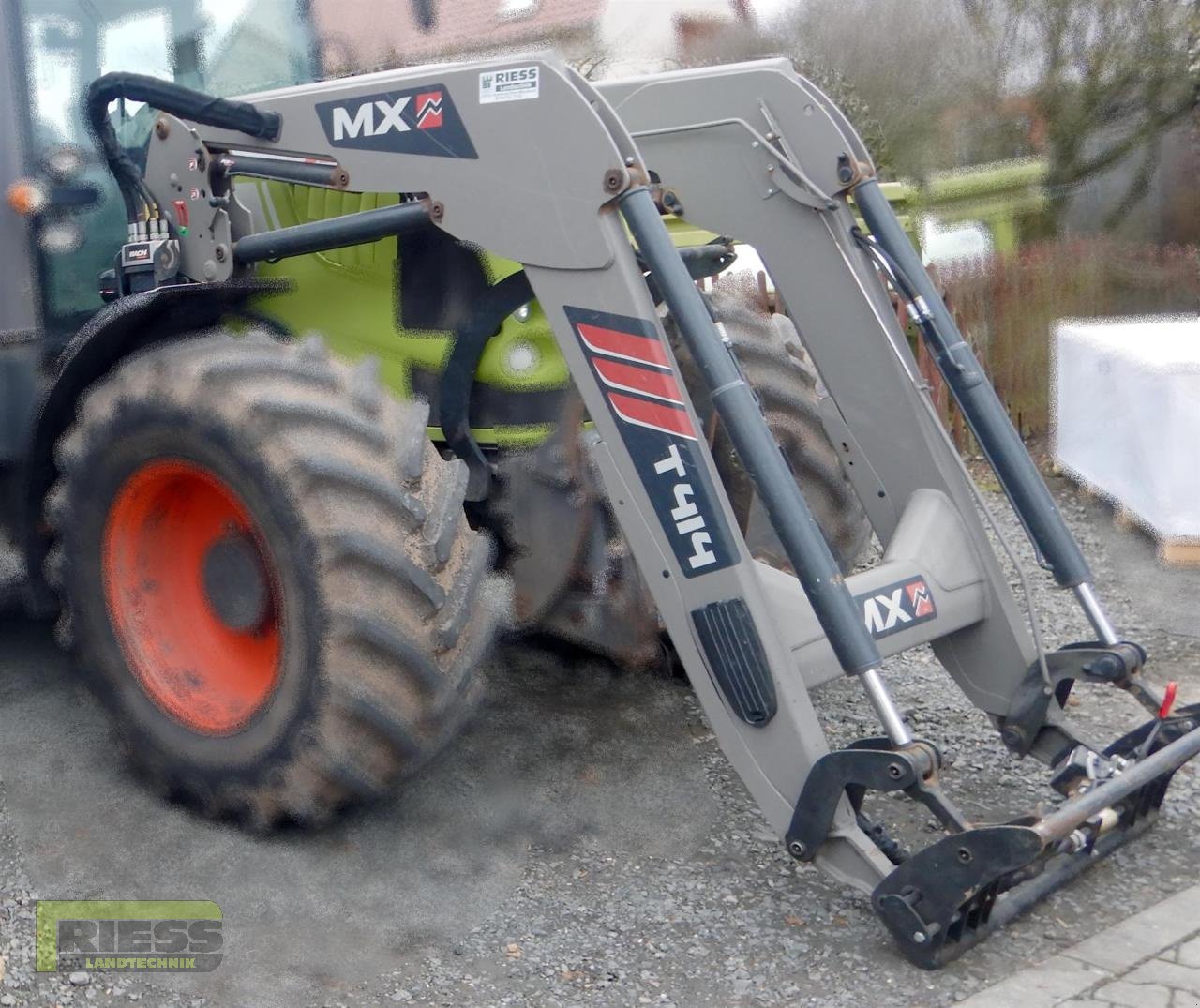 Frontlader typu Mailleux T 414 + Kon. ProPilot Claas Arion A19, Gebrauchtmaschine v Homberg/Ohm - Maulbach (Obrázek 6)