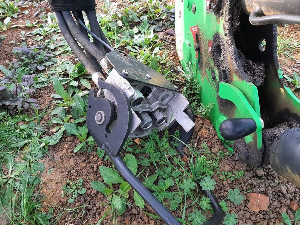 Frontlader Türe ait Mailleux T412, Gebrauchtmaschine içinde SAINT LOUP (resim 6)