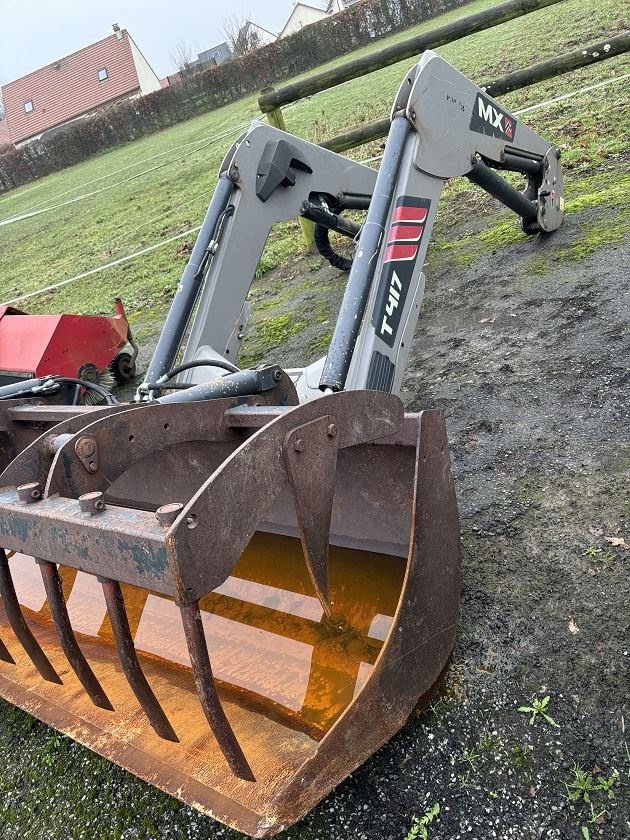 Frontlader typu Mailleux T417, Gebrauchtmaschine v les hayons (Obrázek 1)