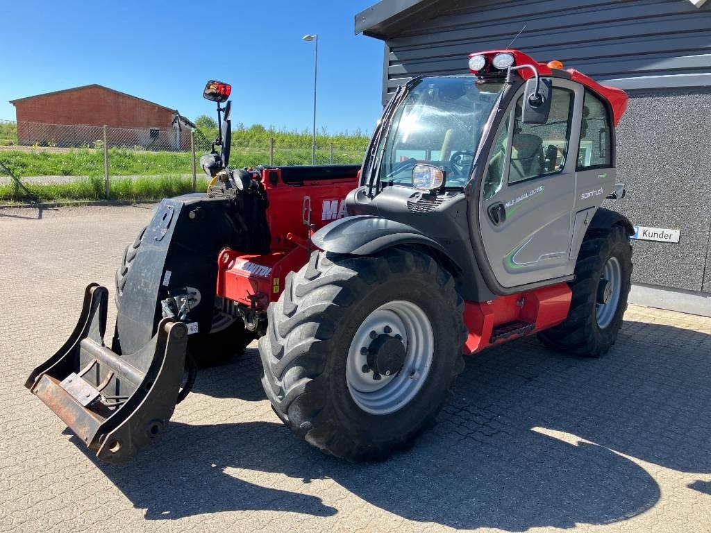 Frontlader typu Manitou MLT 1040, Gebrauchtmaschine v Hinnerup (Obrázok 1)