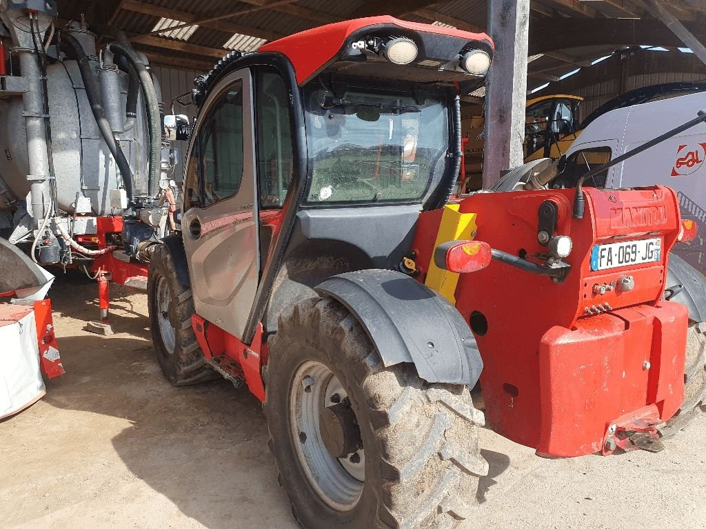 Frontlader del tipo Manitou MLT 635-140 V+, Gebrauchtmaschine In DOMFRONT (Immagine 2)