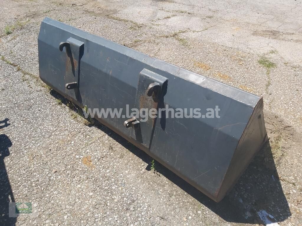 Frontlader del tipo Quicke LEICHTGUTSCHAUFEL 2.20 M, Gebrauchtmaschine en Klagenfurt (Imagen 2)