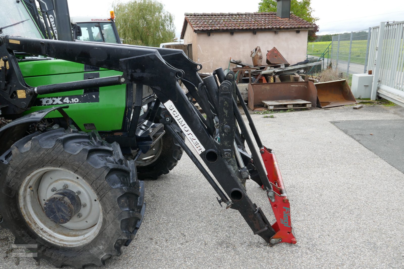 Frontlader van het type Schmotzer Frost Frontlader mit HG zu Deutz DX 4er Typen. Siehe Liste in der Beschreibung, Gebrauchtmaschine in Langenzenn (Foto 5)