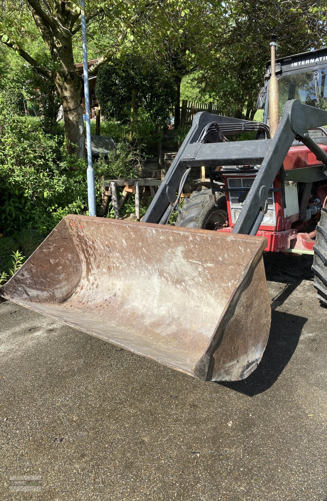 Frontlader tipa Stegemann Frontlader mit Anbaukonsolen für IHC B-Familie inkl. Steuergerät und Schaufel * im guten Zustand, Gebrauchtmaschine u Langenzenn (Slika 5)