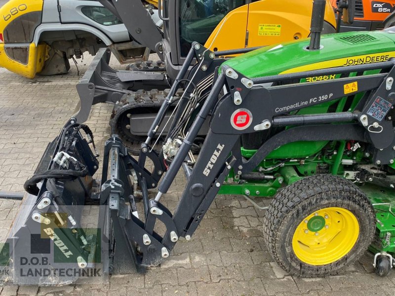 Frontlader of the type Stoll CompactLine 350P zu John Deere 3033R, 3038R, 3039R, 3045R, 3046R, Gebrauchtmaschine in Regensburg (Picture 1)