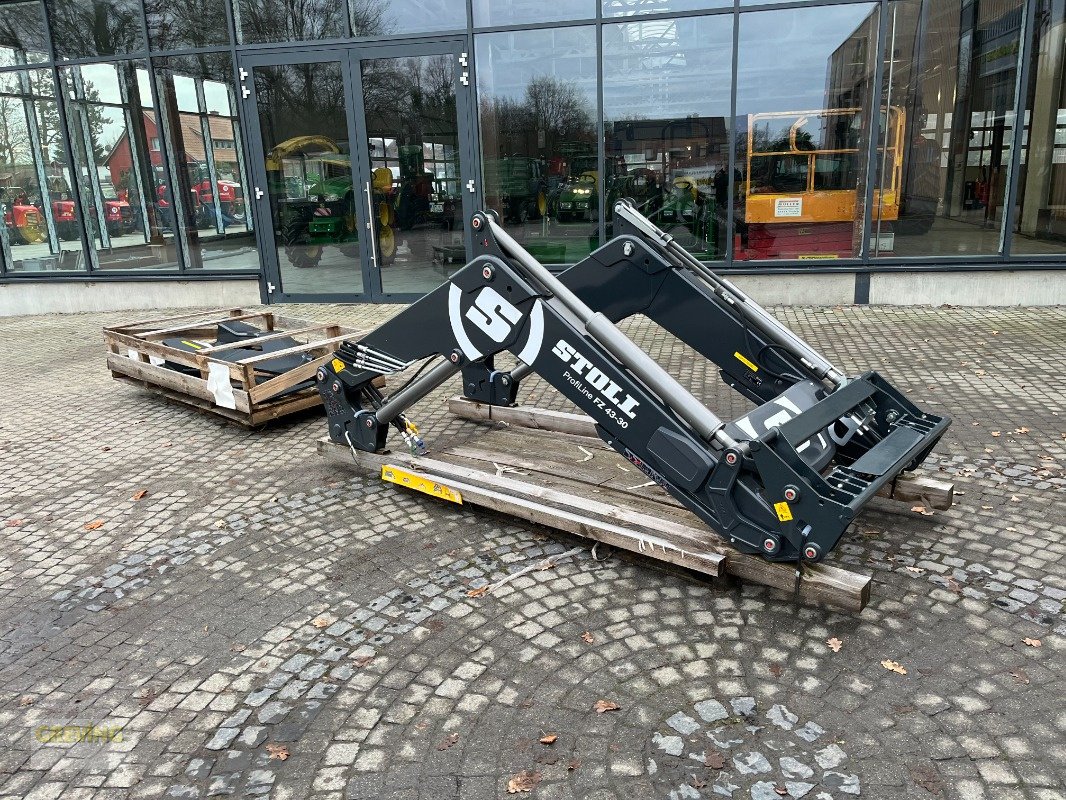 Frontlader of the type Stoll FZ 43-30.1, passend zum John Deere 6R 6Zylinder, Neumaschine in Greven (Picture 1)