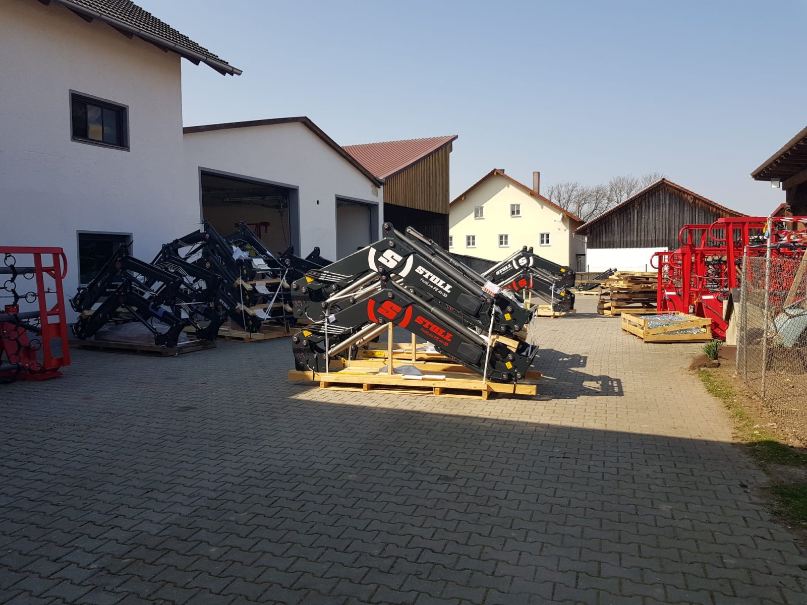 Frontlader tipa Stoll Profiline FZ 39-27, Neumaschine u Bogen (Slika 4)