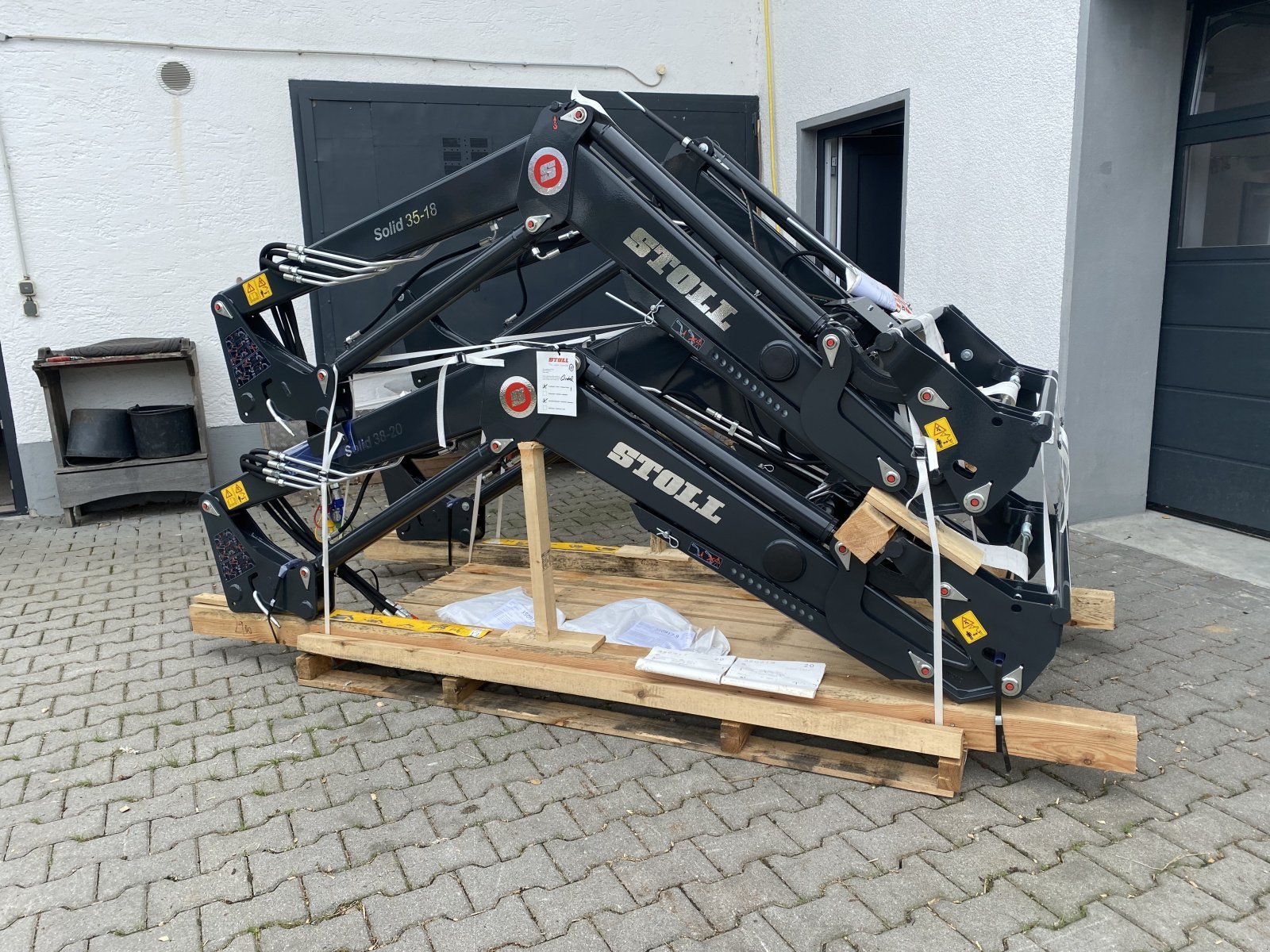 Frontlader del tipo Stoll Solid 35-18 H, Neumaschine In Bogen (Immagine 1)