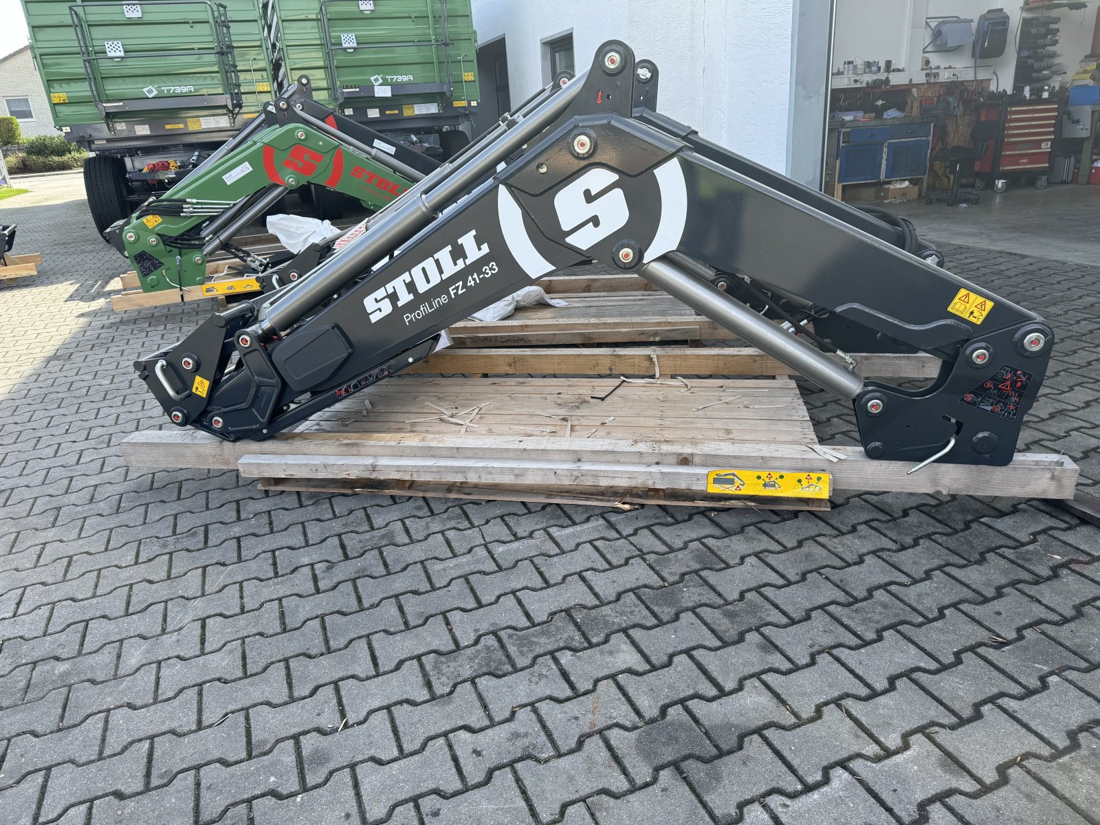 Frontlader tipa Stoll Sonderpreis Profiline FZ 41-29 / FZ 41-33, Neumaschine u Bogen (Slika 5)