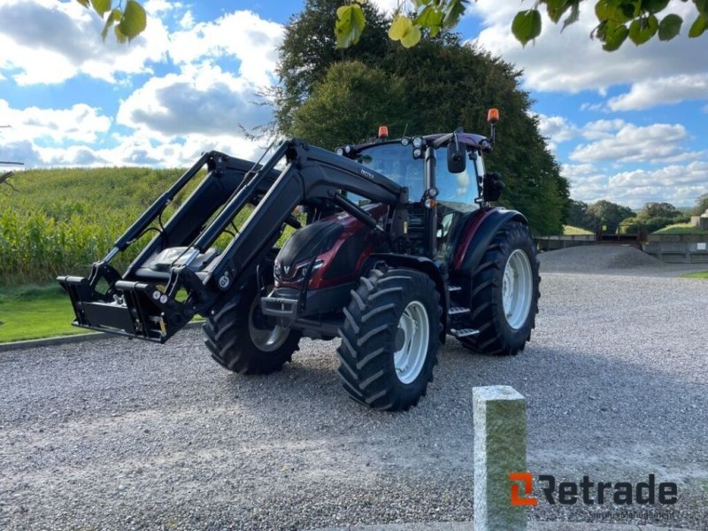 Frontlader of the type Valtra G135 Versu, Gebrauchtmaschine in Rødovre (Picture 1)