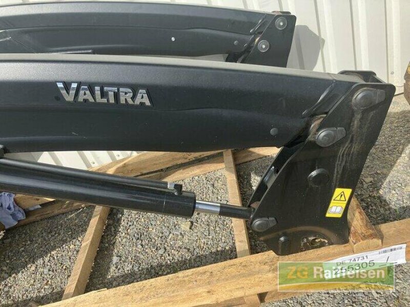 Frontlader del tipo Valtra G5M Q5 M, Gebrauchtmaschine en Tauberbischofheim (Imagen 2)