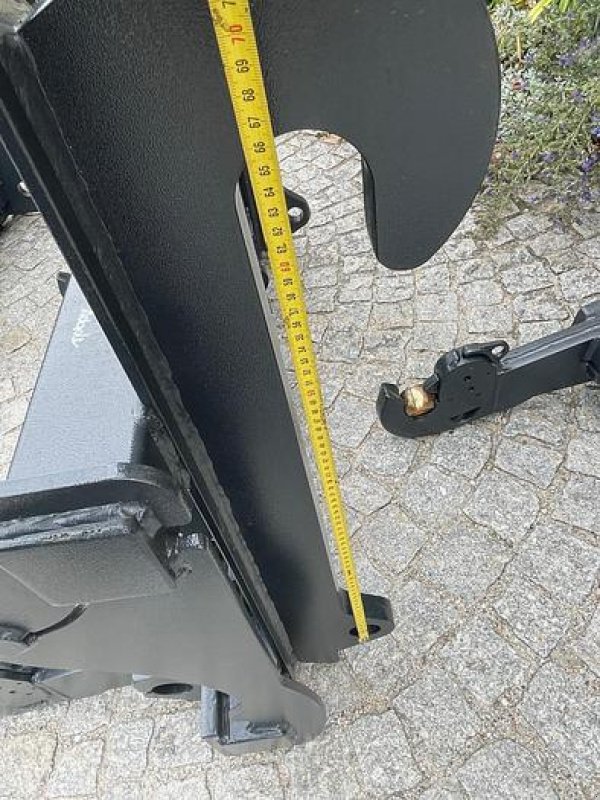 Frontladerzubehör (Bagger) typu Big Dutchman Adapter JCB Q fit auf 3 Punkt Aufnahme, Neumaschine v Brunn an der Wild (Obrázek 6)