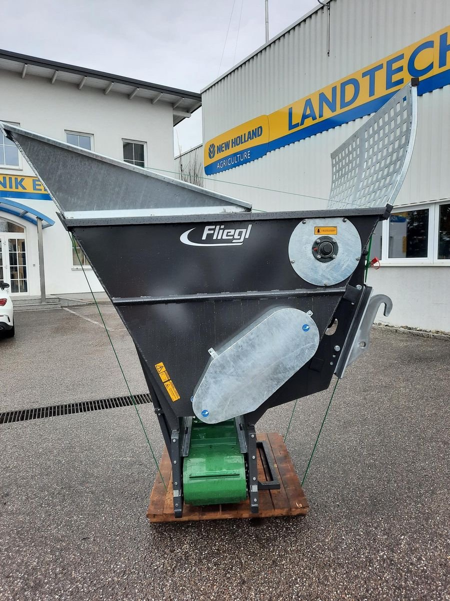 Frontladerzubehör (Bagger) του τύπου Fliegl Einstreuschaufel Profi 185 cm, Neumaschine σε Burgkirchen (Φωτογραφία 2)