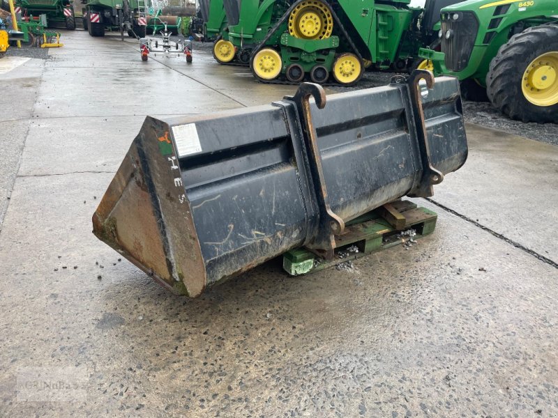 Frontladerzubehör (Bagger) van het type Hesse Erdschaufel JCB Aufnahme, Gebrauchtmaschine in Prenzlau (Foto 1)