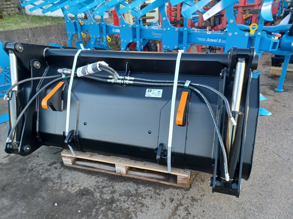 Frontladerzubehör (Bagger) des Typs Quicke Powergrab 210, Neumaschine in Uffenheim (Bild 1)