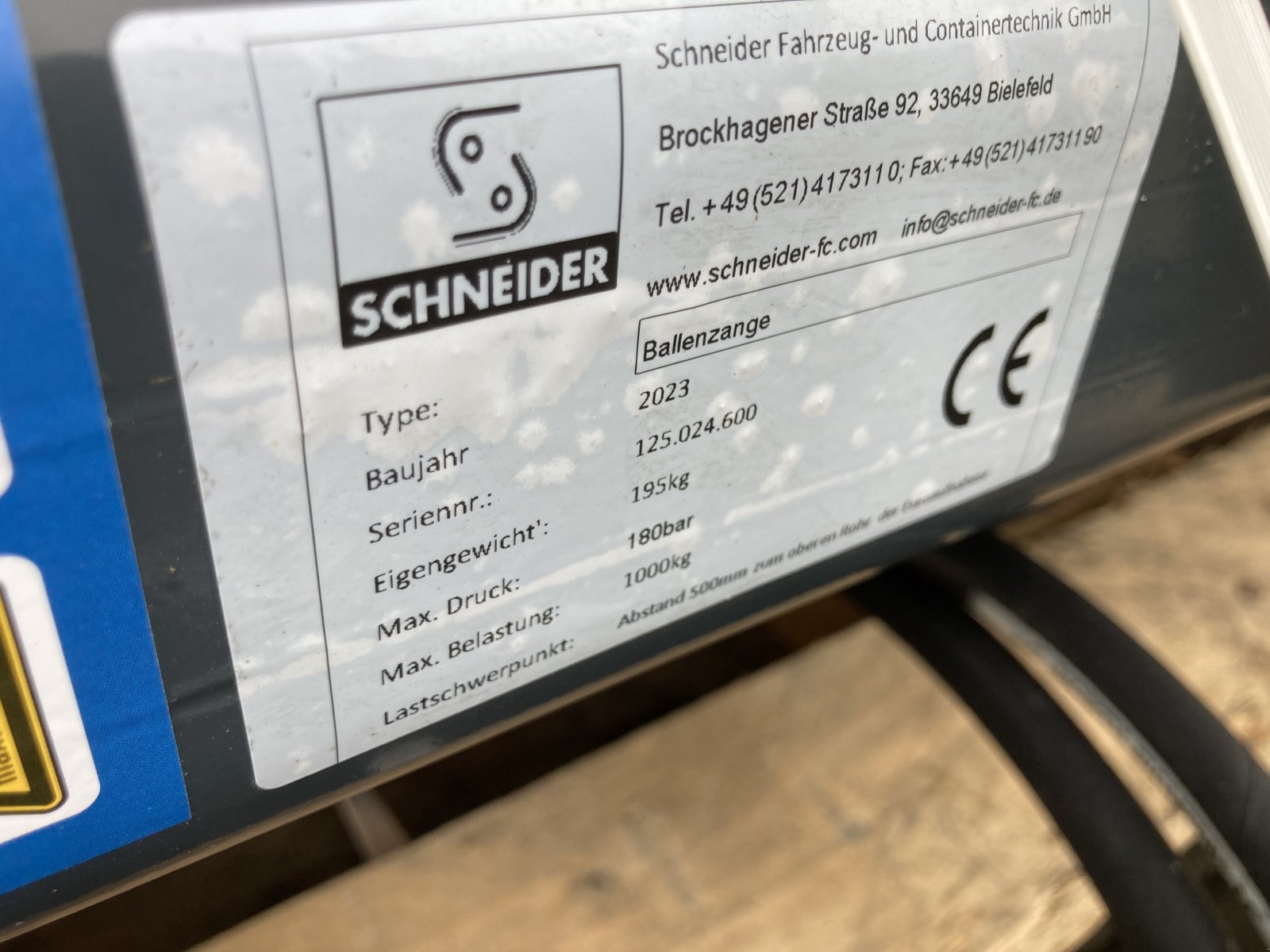 Frontladerzubehör (Bagger) za tip Schneider Ballenzange, Neumaschine u Tuntenhausen (Slika 2)