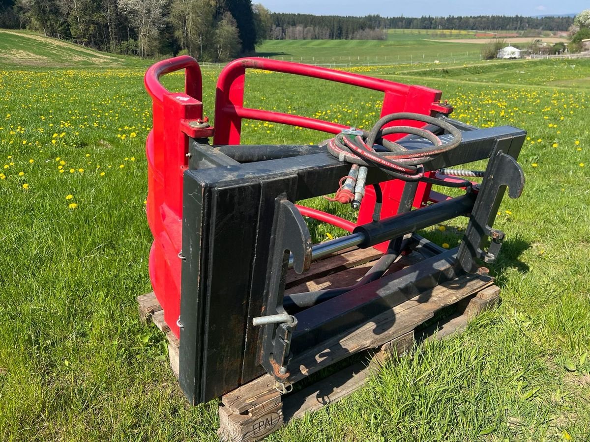 Frontladerzubehör (Bagger) του τύπου Sonstige Ballenzange BigLift Aufnahme, Gebrauchtmaschine σε NATTERNBACH (Φωτογραφία 4)