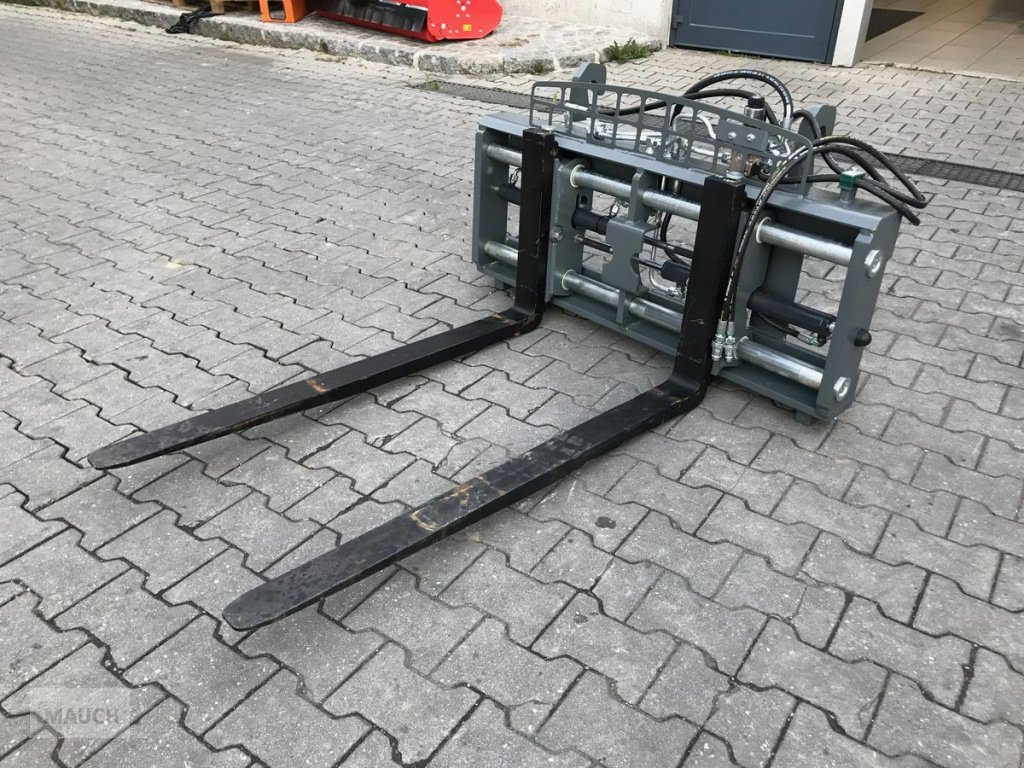 Frontladerzubehör (Bagger) tip Sonstige Palettengabel mit hydraulischer Zinkenverstellun, Neumaschine in Burgkirchen (Poză 6)