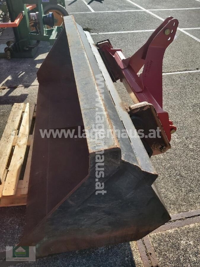 Frontladerzubehör (Bagger) van het type Sonstige POLNISCH 2100 LG-SCHAUFEL, Gebrauchtmaschine in Klagenfurt (Foto 5)