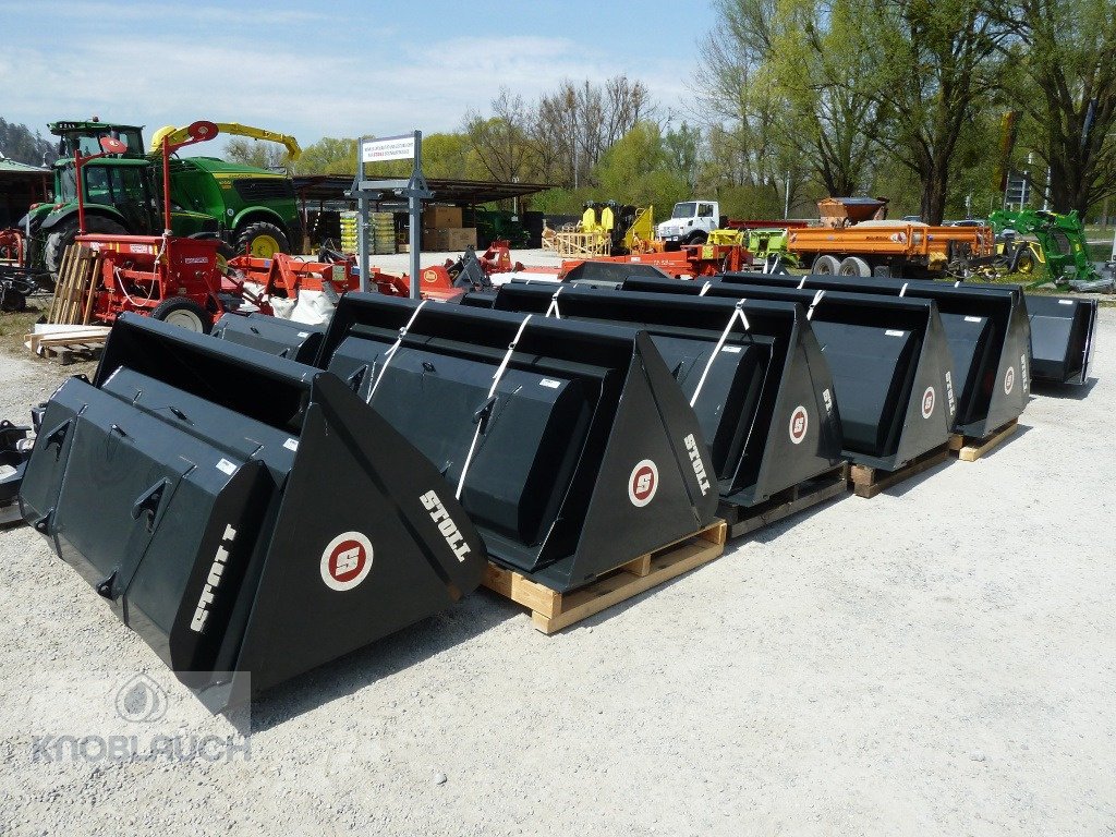 Frontladerzubehör (Bagger) van het type Stoll Leichtgutschaufel Global 1,60m, Neumaschine in Ravensburg (Foto 15)