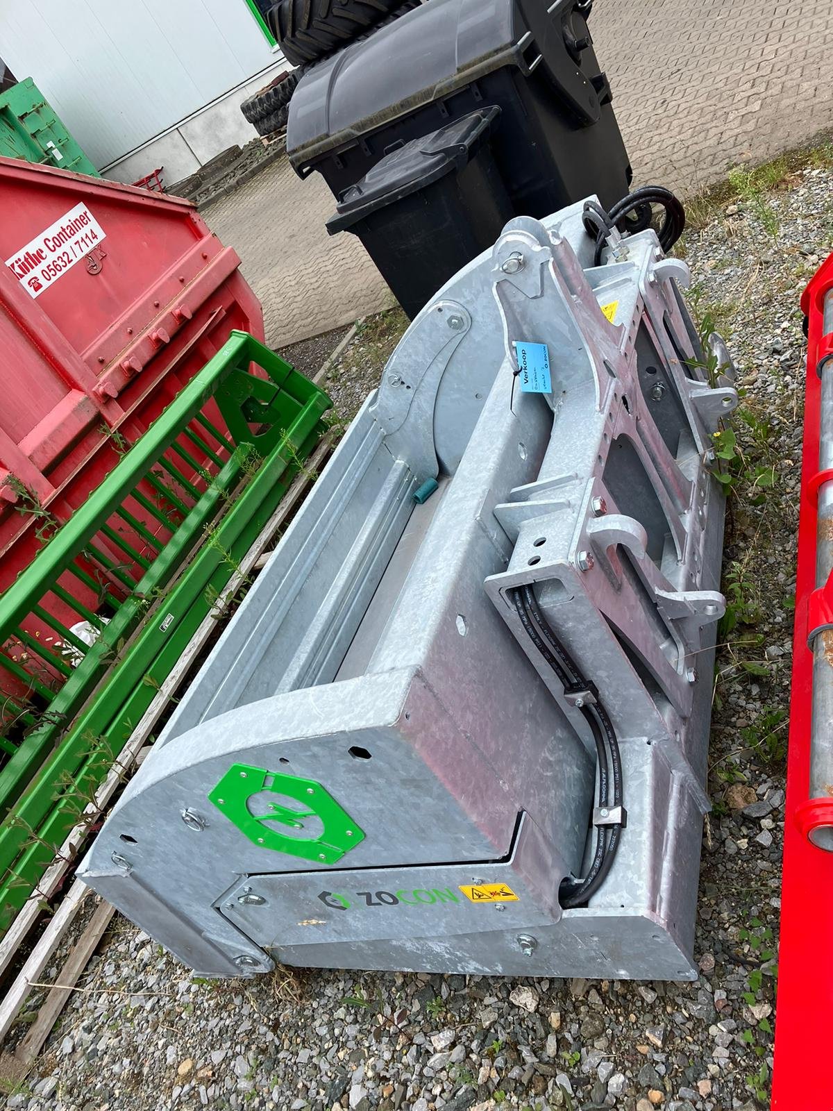 Frontladerzubehör (Bagger) van het type Zocon Hochkippschaufel 200, Neumaschine in Korbach (Foto 1)