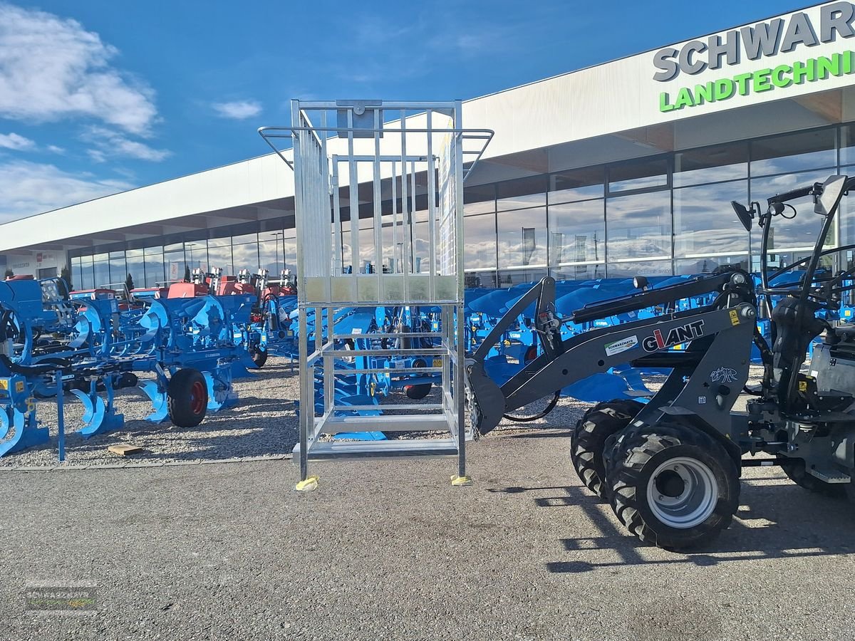 Frontladerzubehör del tipo Fliegl AgroCenter Arbeitsbühne hoch, Neumaschine In Aurolzmünster (Immagine 15)