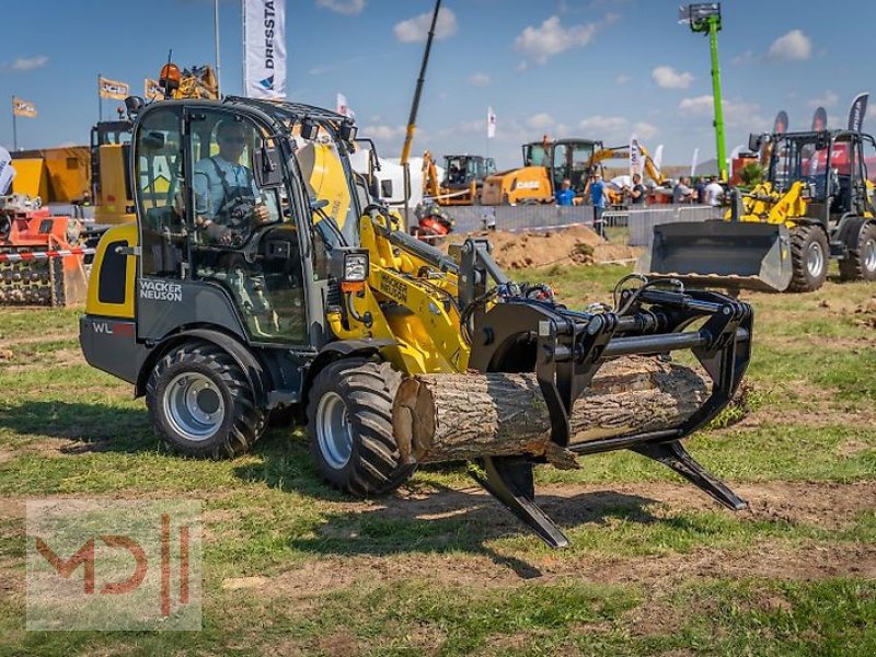 Frontladerzubehör del tipo MD Landmaschinen AT Holzzange XL, Neumaschine en Zeven (Imagen 1)