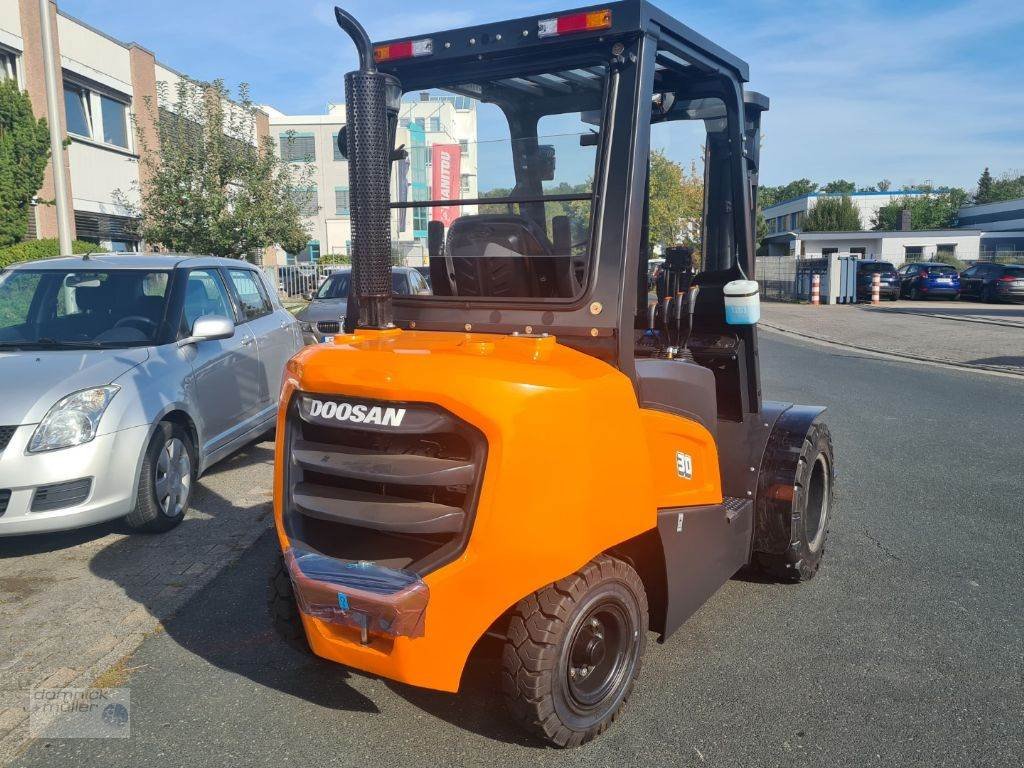 Frontstapler van het type Bobcat D30NXP mit Zwillingsbereifung, Gebrauchtmaschine in Friedrichsdorf (Foto 8)