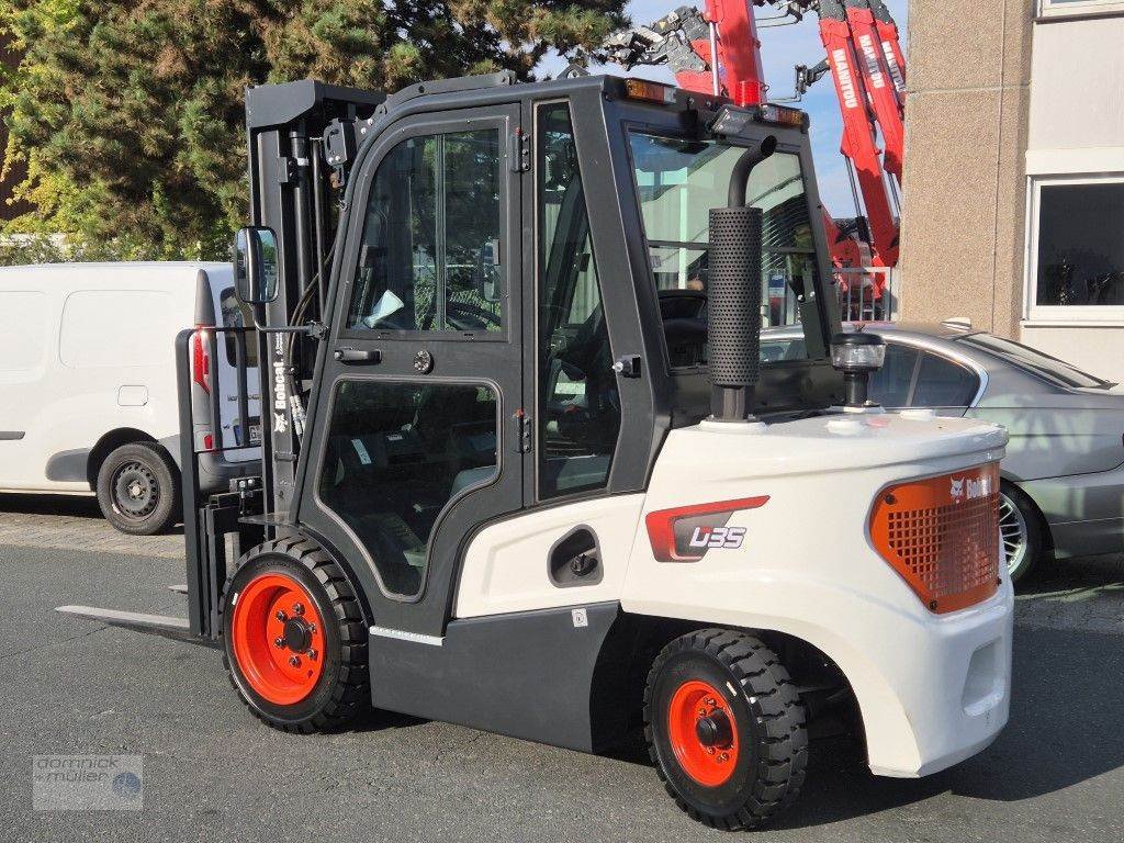 Frontstapler van het type Bobcat D35NX Plus, Gebrauchtmaschine in Friedrichsdorf (Foto 2)