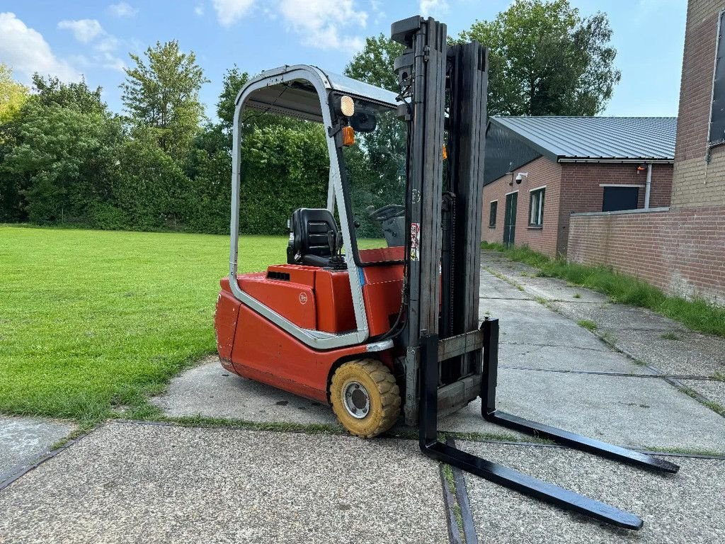 Frontstapler tip BT 1600KG elektrische heftruck triplex freelift sideshift, Gebrauchtmaschine in Hoenzadriel (Poză 5)