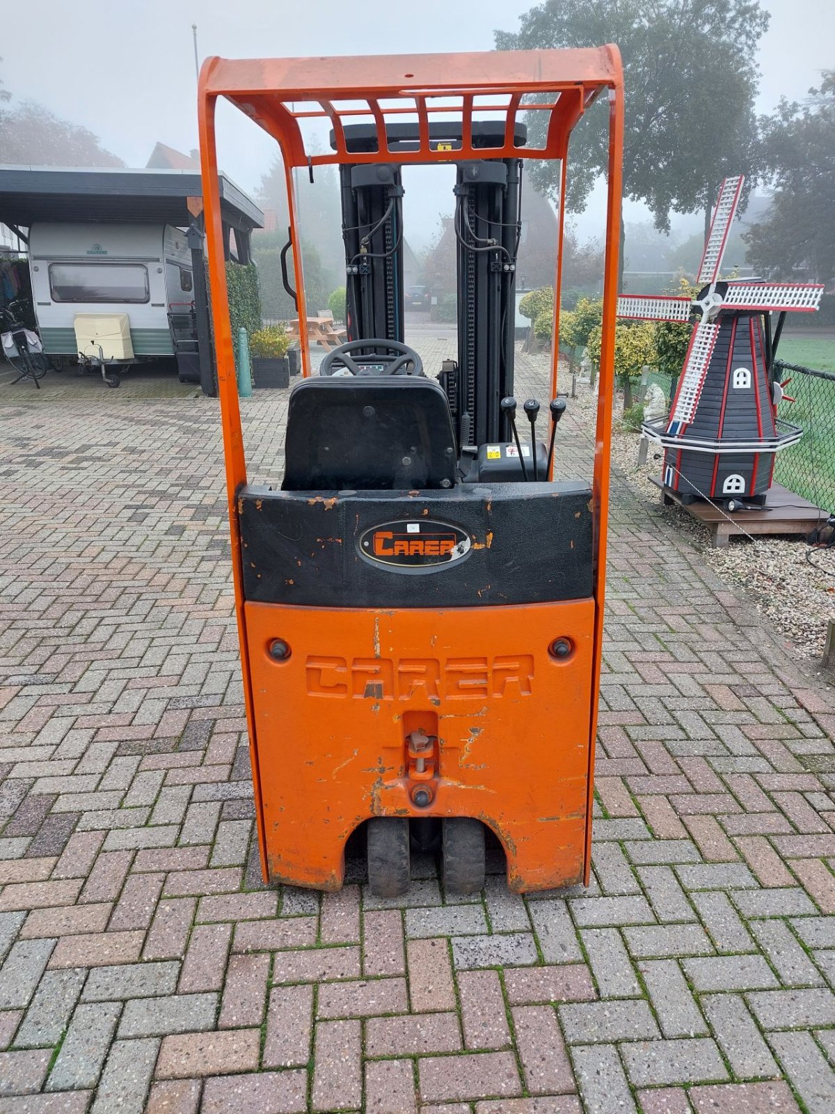 Frontstapler van het type Carer 1-ton triplex sideshift, Gebrauchtmaschine in Harskamp (Foto 5)