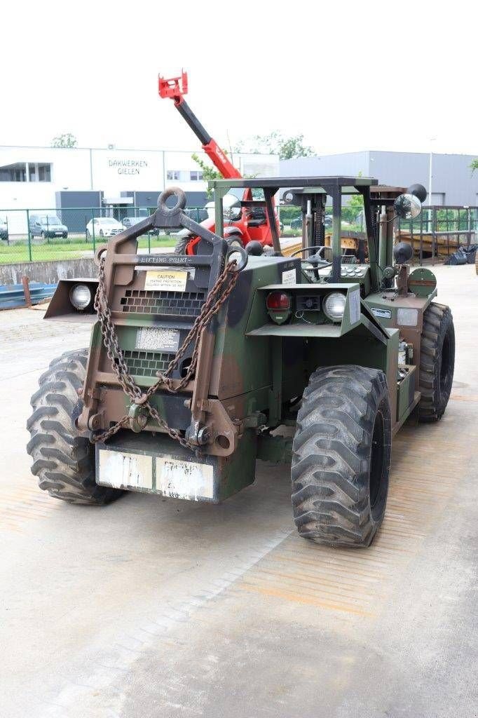 Frontstapler Türe ait Case MHE270, Gebrauchtmaschine içinde Antwerpen (resim 7)