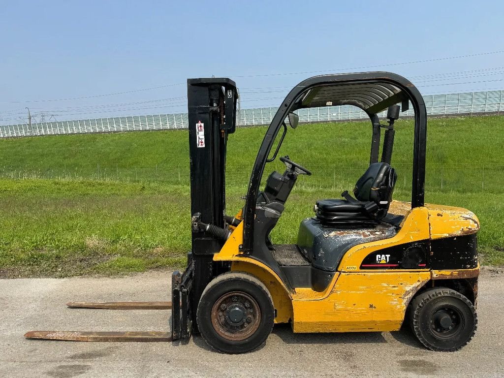 Frontstapler del tipo Caterpillar DP25N Diesel, Gebrauchtmaschine en Zevenbergschen Hoek (Imagen 2)