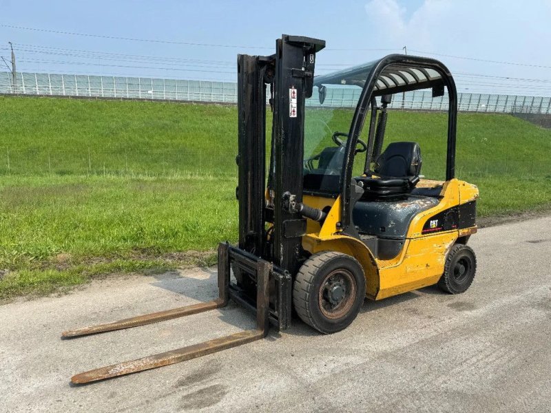 Frontstapler del tipo Caterpillar DP25N Diesel, Gebrauchtmaschine en Zevenbergschen Hoek (Imagen 1)